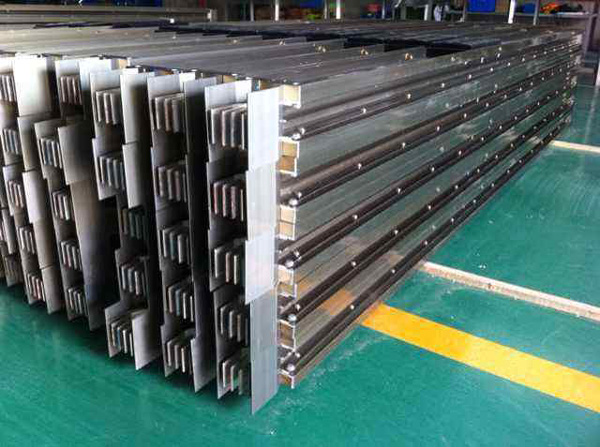 �ܼ�ĸ����